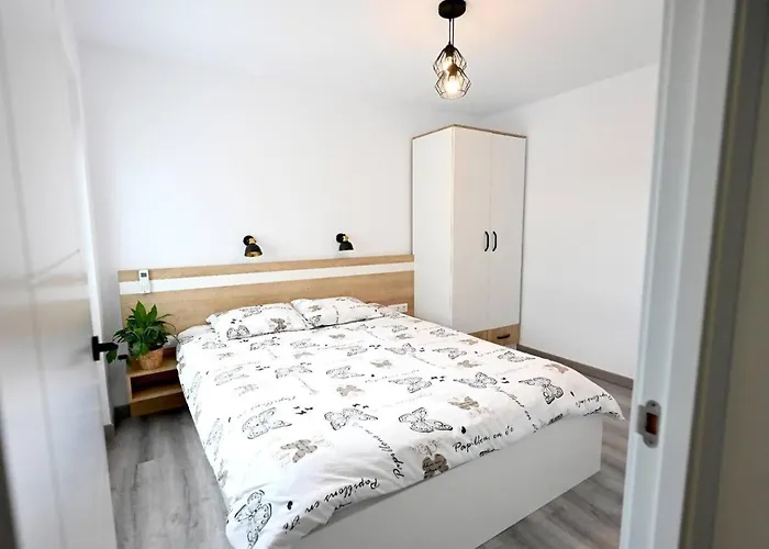 Victoria Apartment